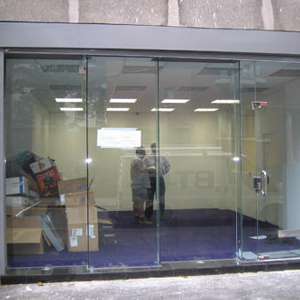 shop front door repair Pleasure Point